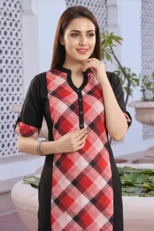 Black Rayon Long Kurti with Geometric Print Patch - photo 5