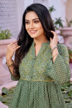 Gracious Green Cotton Ban Collar Flared Tunic - photo 5
