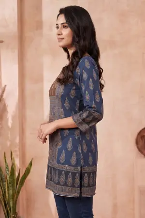 Indigo Blue Blended Cotton Azrakh Print Short Kurti - photo 2