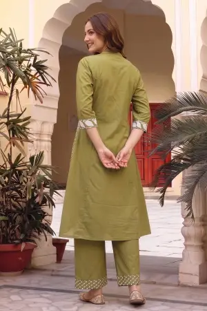 Mehandi Green Cotton Chikankari Style Kurti with Palazzo - photo 4