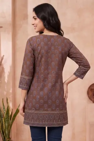 Brown Azrakh Print Blended Cotton Short Kurti - photo 4