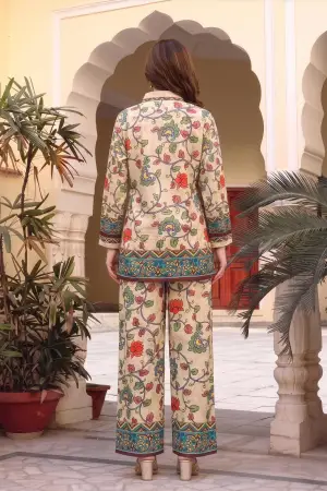 Beige Floral Print Crepe Silk Kurti and Pant Co-ord Set - photo 2