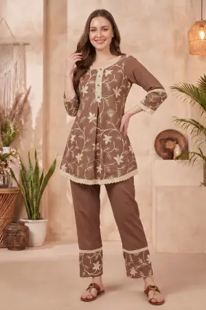 Brown Co-ord Set with Floral Thread Embroidery and Lace Trim - photo 5